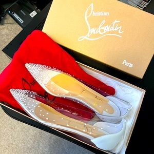 Bought these for my wedding. Never wore them since I got pregnant & foot grew!